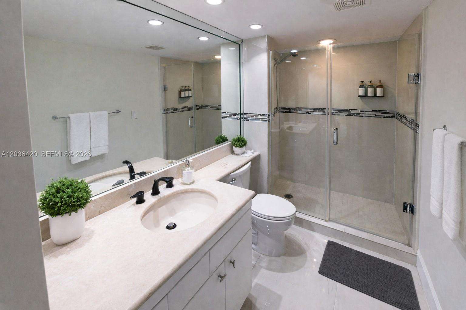 Turnberry Isle at 19707 Turnberry Way, Aventura, FL 33180 - For Rent photo 16