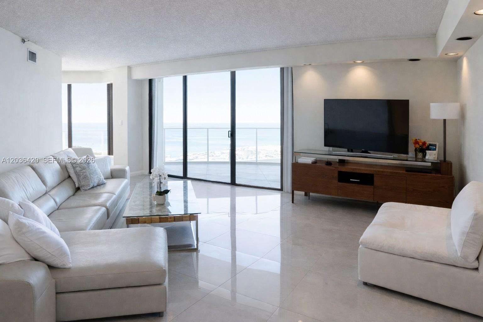 Turnberry Isle at 19707 Turnberry Way, Aventura, FL 33180 - For Rent photo 7