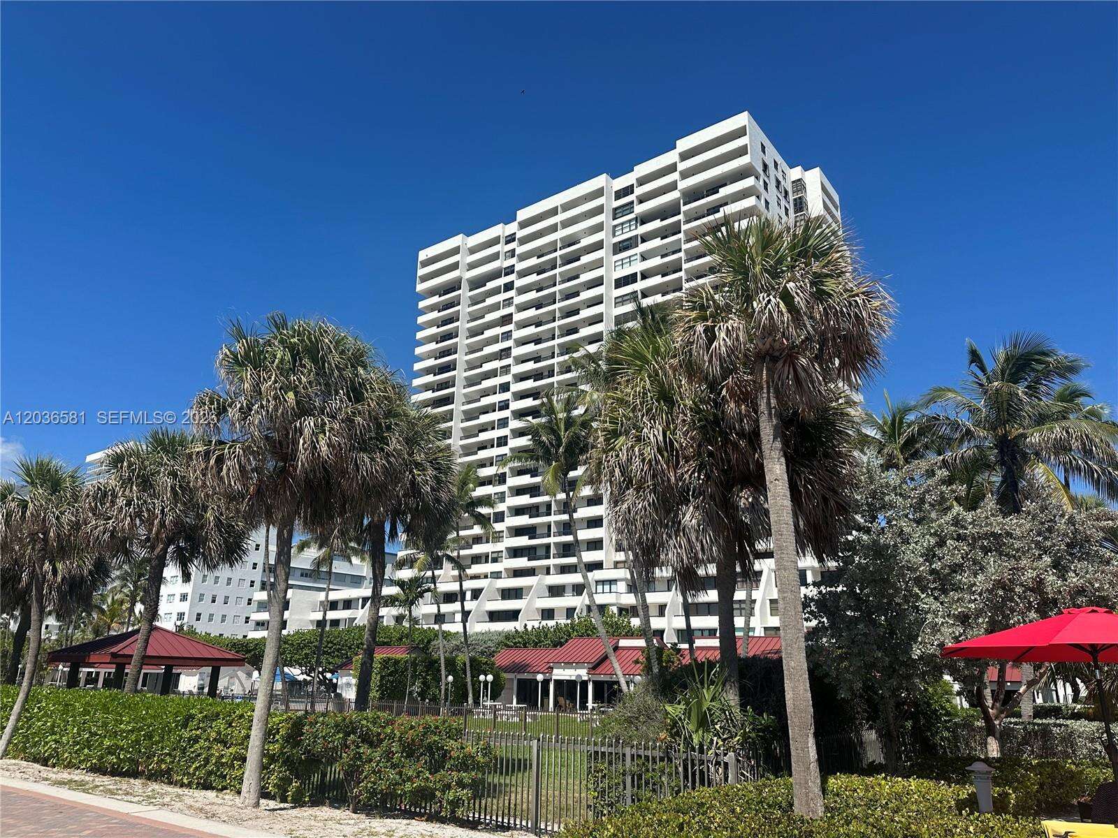 Club Atlantis at 2555 Collins Ave, Miami Beach, FL 33140 - For Rent photo 19