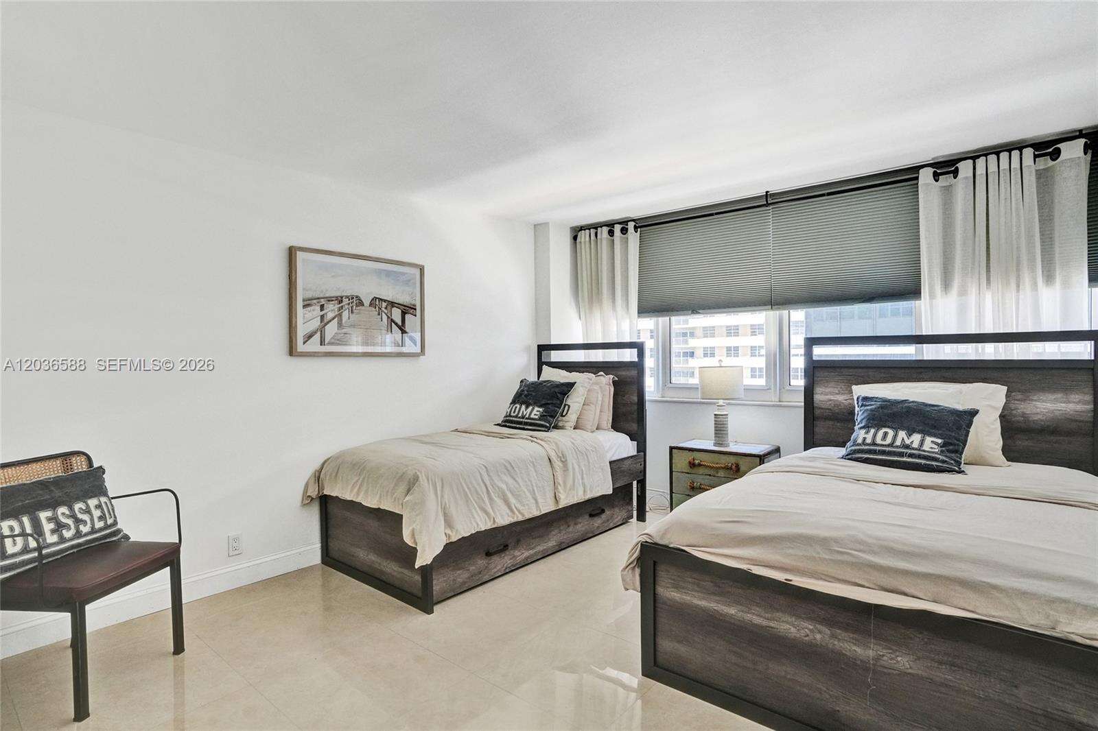 Parker Plaza at 2030 Ocean Dr, Hallandale Beach, FL 33009 - For Rent photo 12