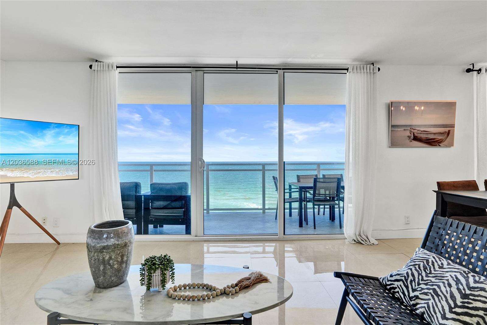 Parker Plaza at 2030 Ocean Dr, Hallandale Beach, FL 33009 - For Rent photo 28