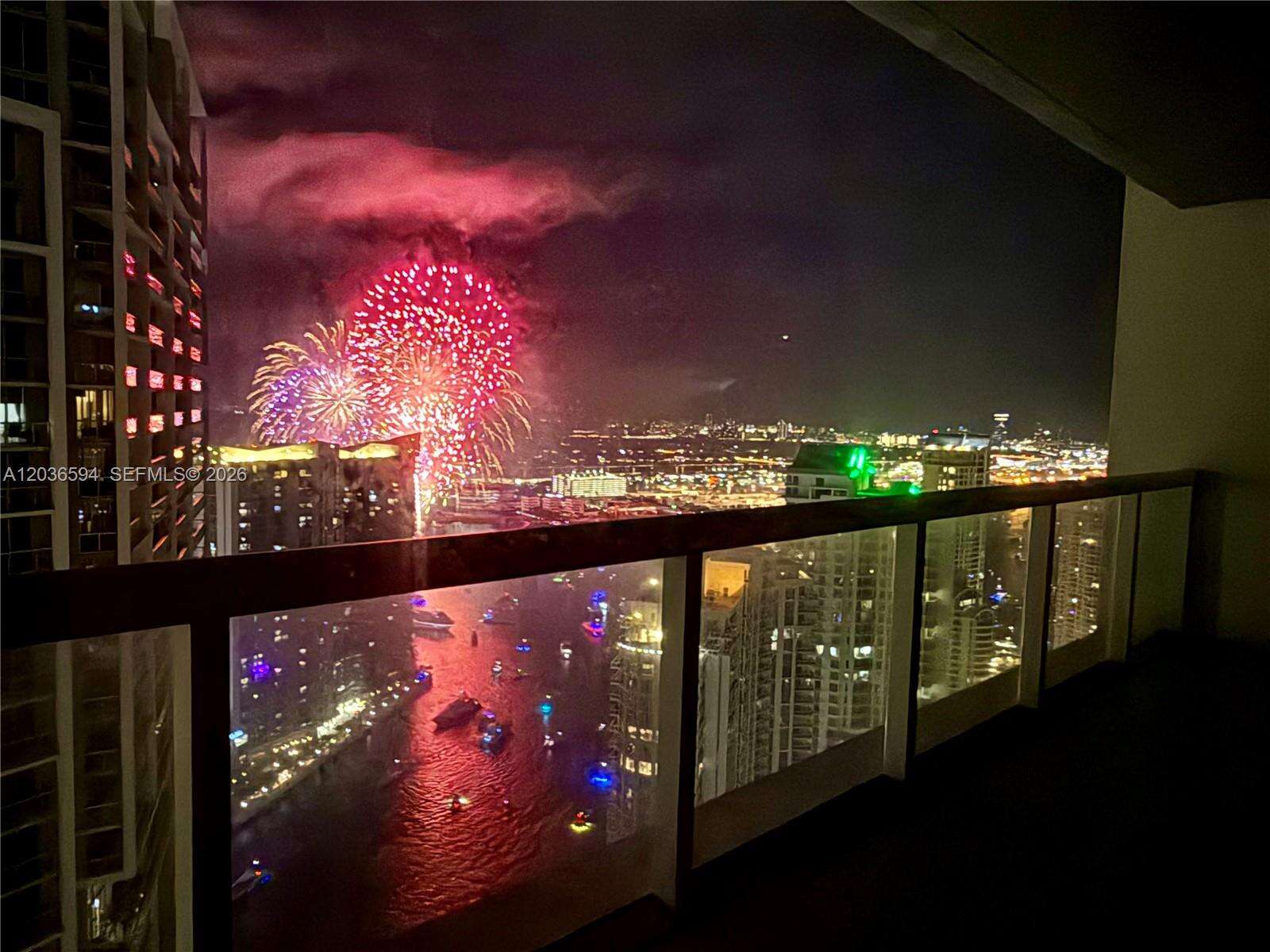 Icon Brickell 2 at 495 Brickell Ave, Miami, FL 33131 - For Rent photo 3
