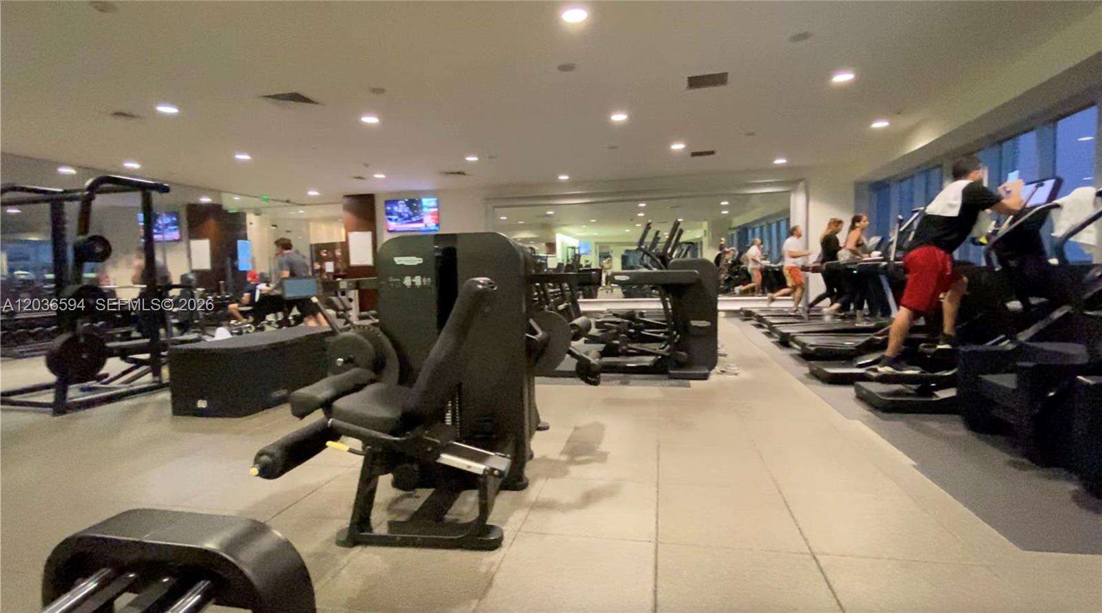 Icon Brickell 2 at 495 Brickell Ave, Miami, FL 33131 - For Rent photo 30