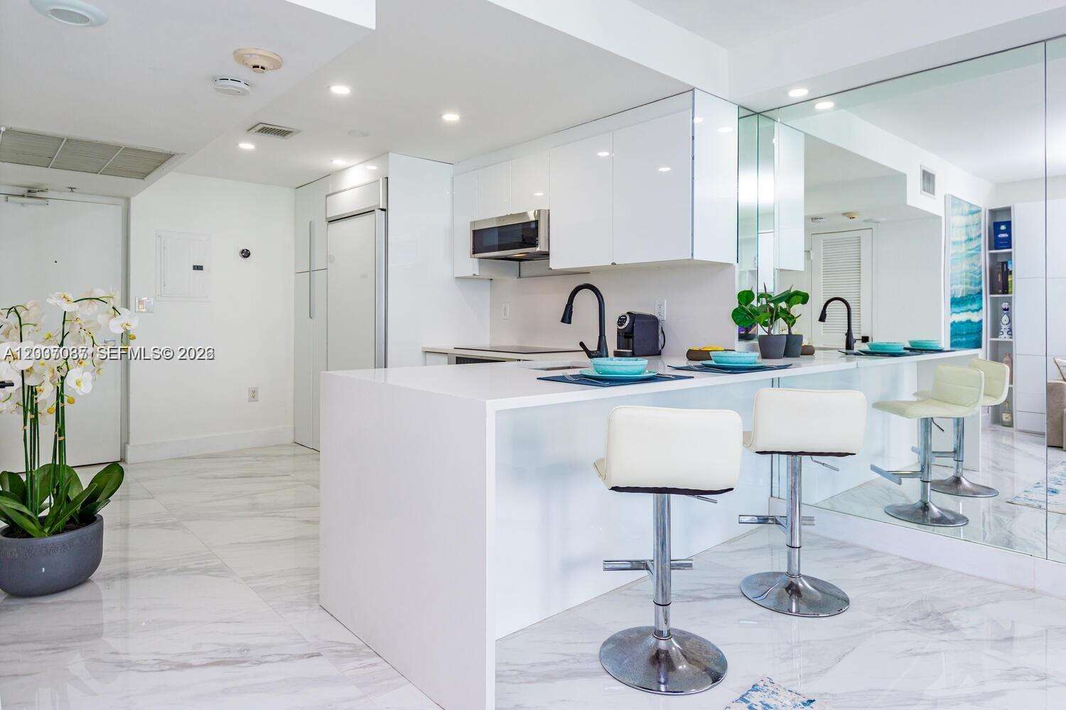 Harbour House at 10275 Collins Ave, Bal Harbour, FL 33154 - For Rent photo 19