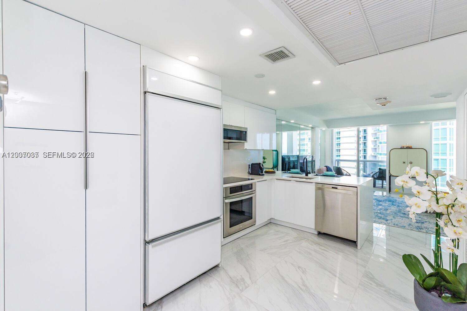 Harbour House at 10275 Collins Ave, Bal Harbour, FL 33154 - For Rent photo 20