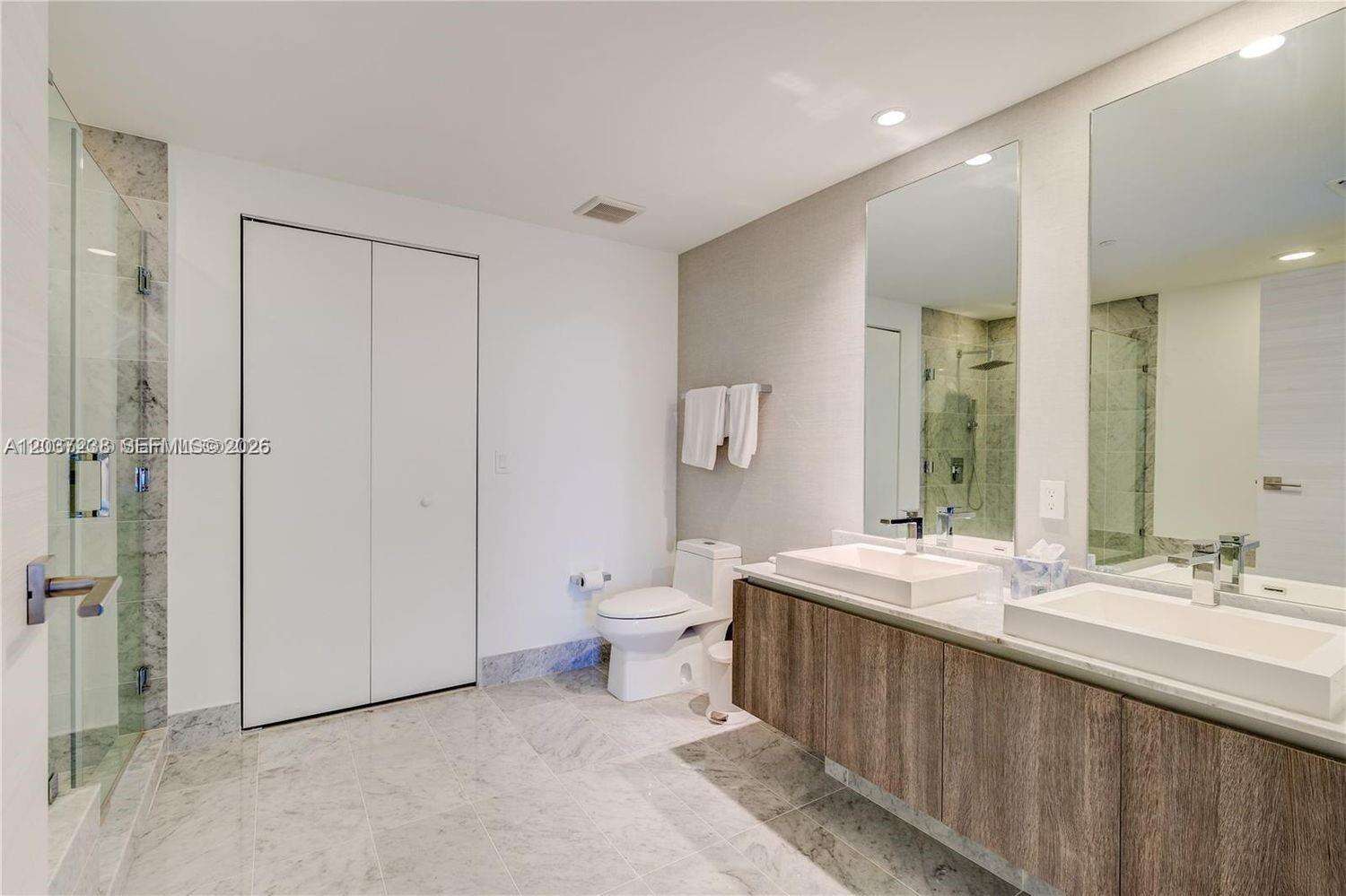 Sls Lux at 801 Miami Ave, Miami, FL 33130 - For Rent photo 14