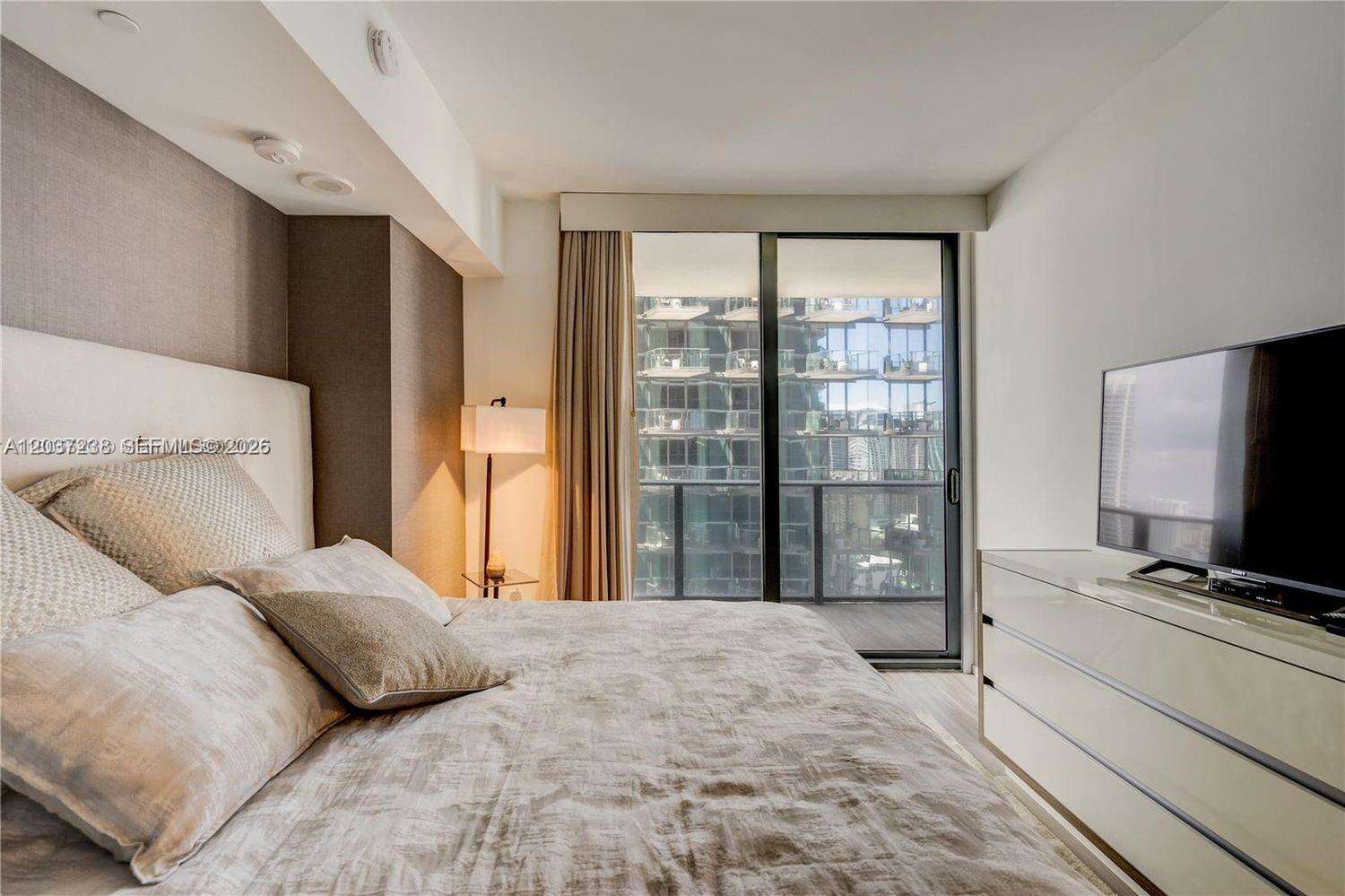 Sls Lux at 801 Miami Ave, Miami, FL 33130 - For Rent photo 16
