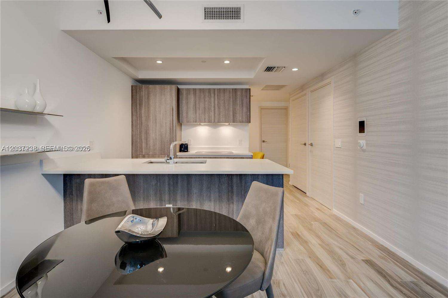 Sls Lux at 801 Miami Ave, Miami, FL 33130 - For Rent photo 5
