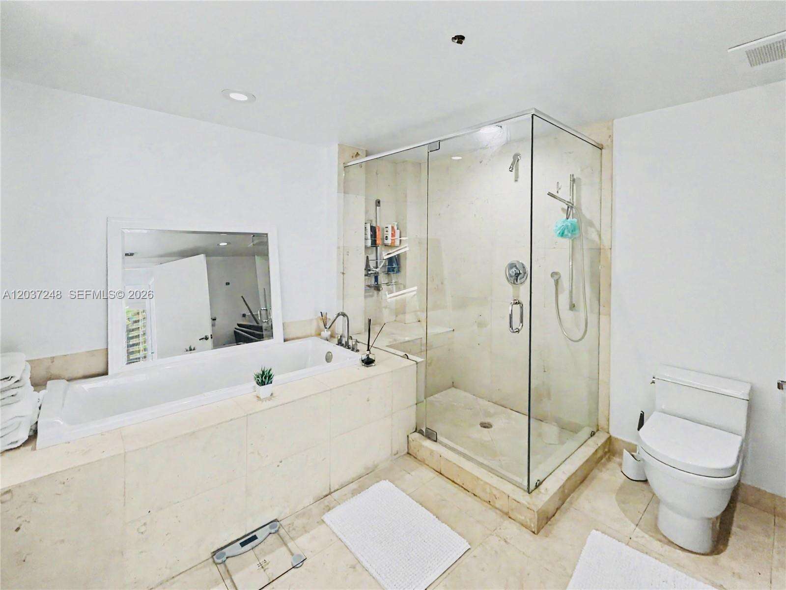 Icon Brickell 1 at 465 Brickell Ave, Miami, FL 33131 - For Rent photo 19