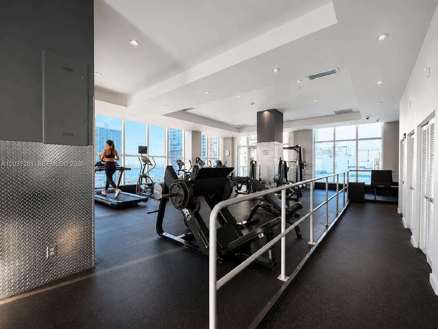 The Loft 2 at 133 2 Ave, Miami, FL 33132 - For Rent photo 15