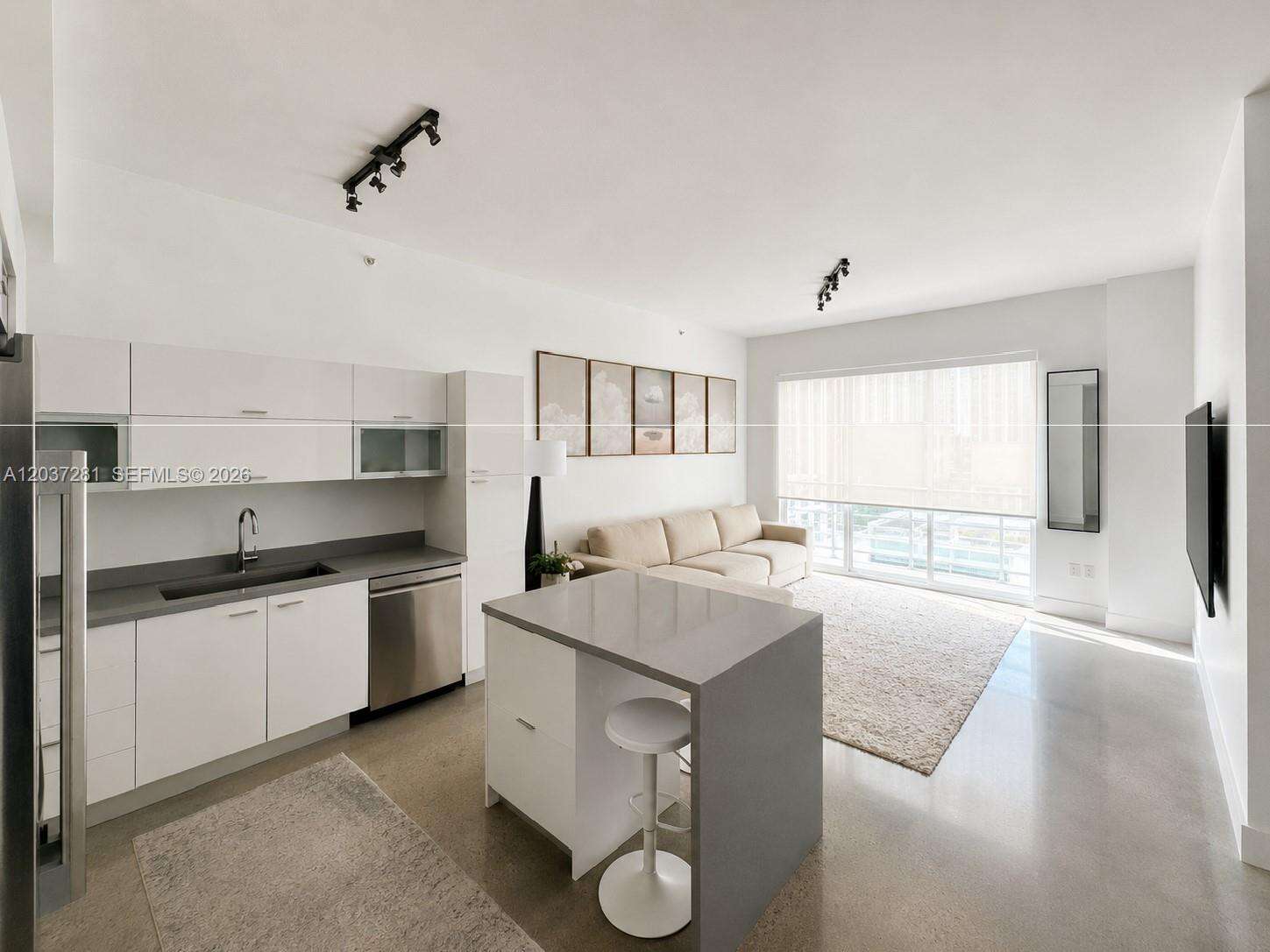 The Loft 2 at 133 2 Ave, Miami, FL 33132 - For Rent photo 4