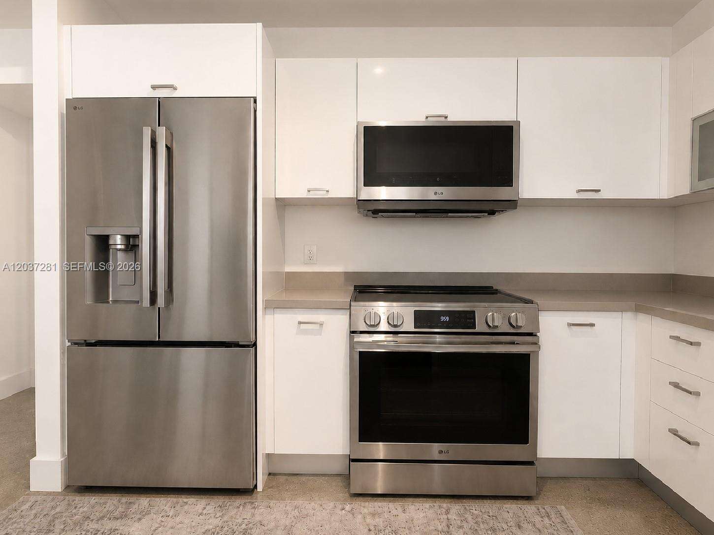 The Loft 2 at 133 2 Ave, Miami, FL 33132 - For Rent photo 6