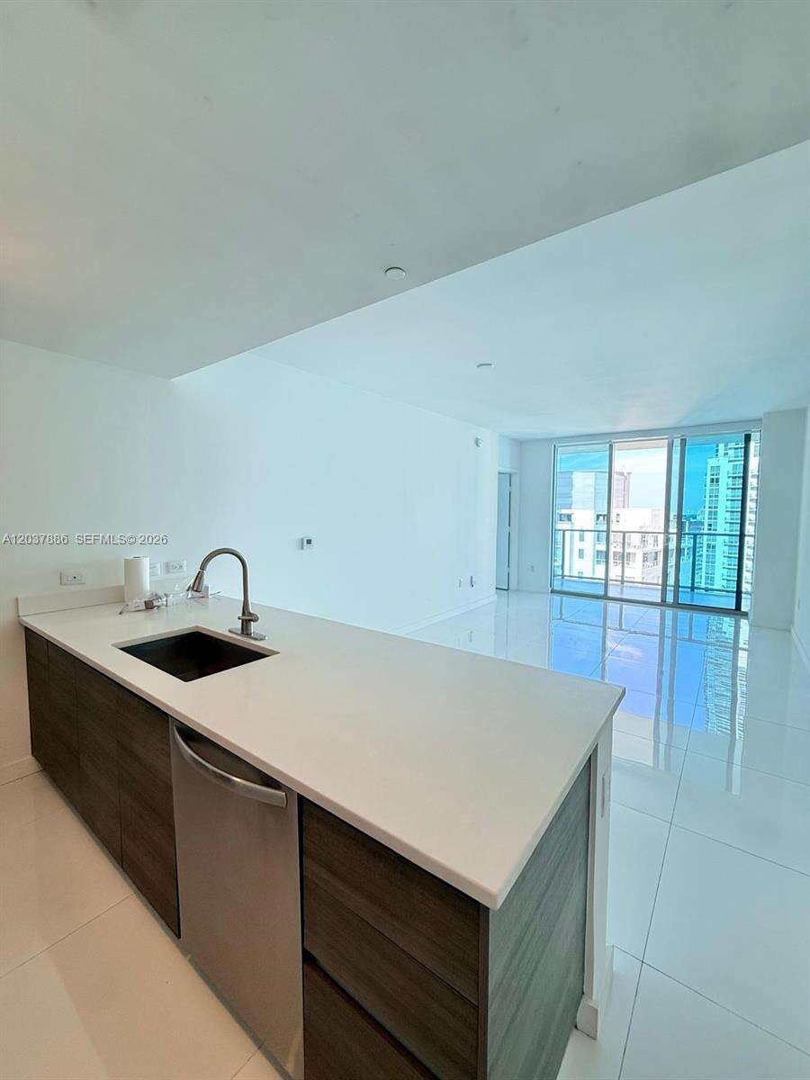 Millecento at 1100 Miami Ave, Miami, FL 33130 - For Rent photo 12