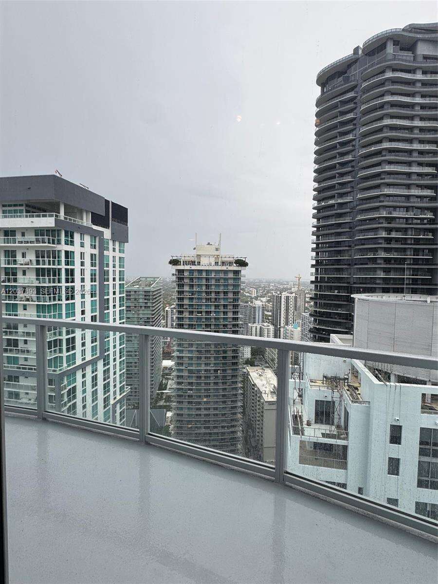 1060 Brickell at 1060 Brickell Ave, Miami, FL 33131 - For Rent photo 8
