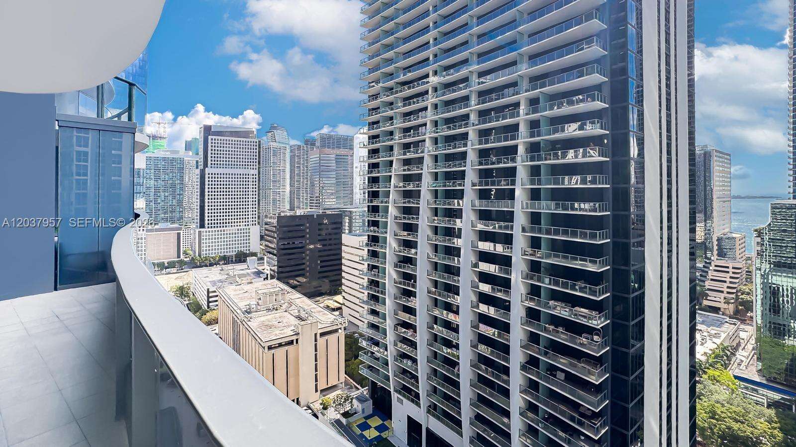 Brickell Flatiron at 1000 Brickell Plz, Miami, FL 33131 - For Rent photo 32