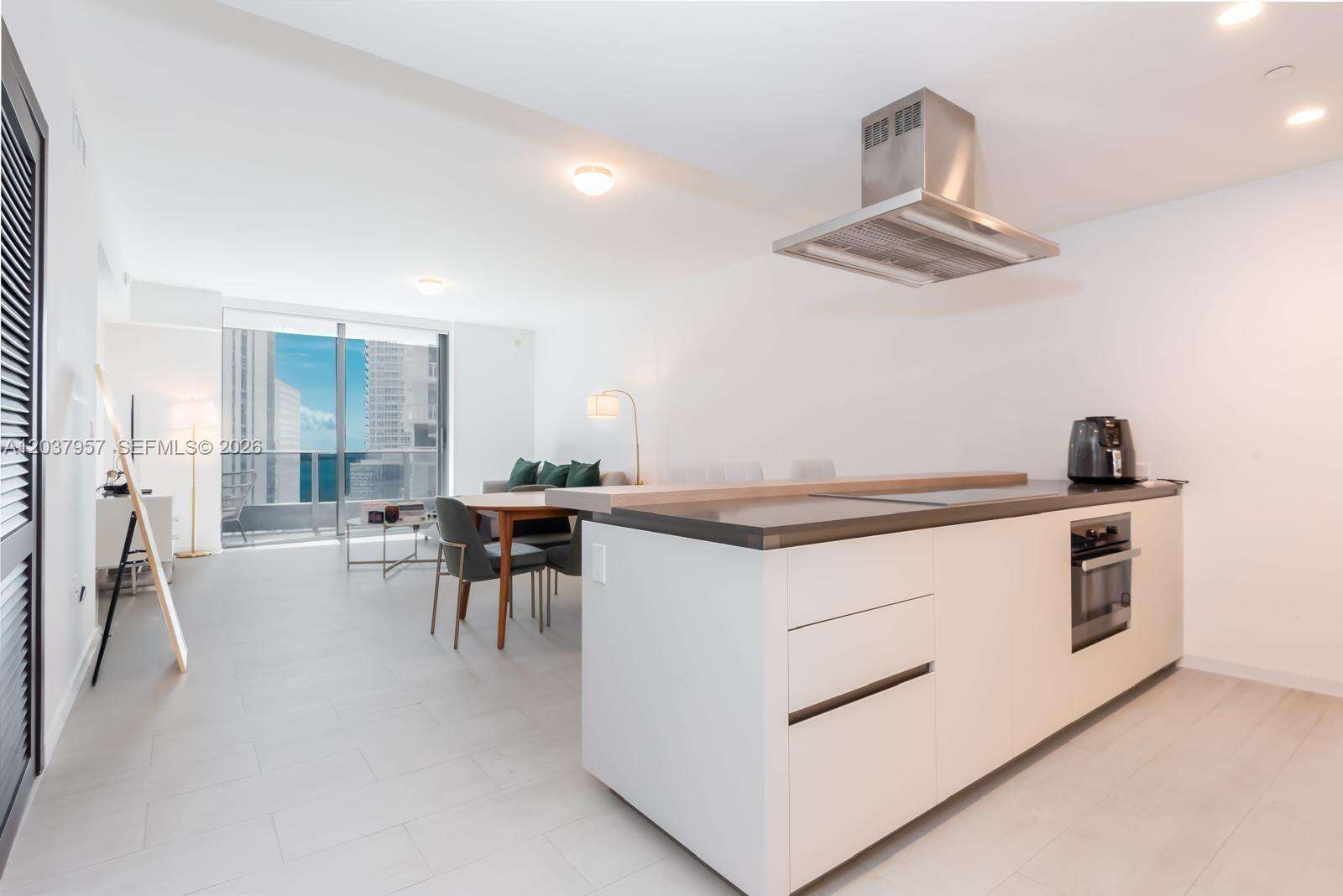 Brickell Flatiron at 1000 Brickell Plz, Miami, FL 33131 - For Rent photo 5