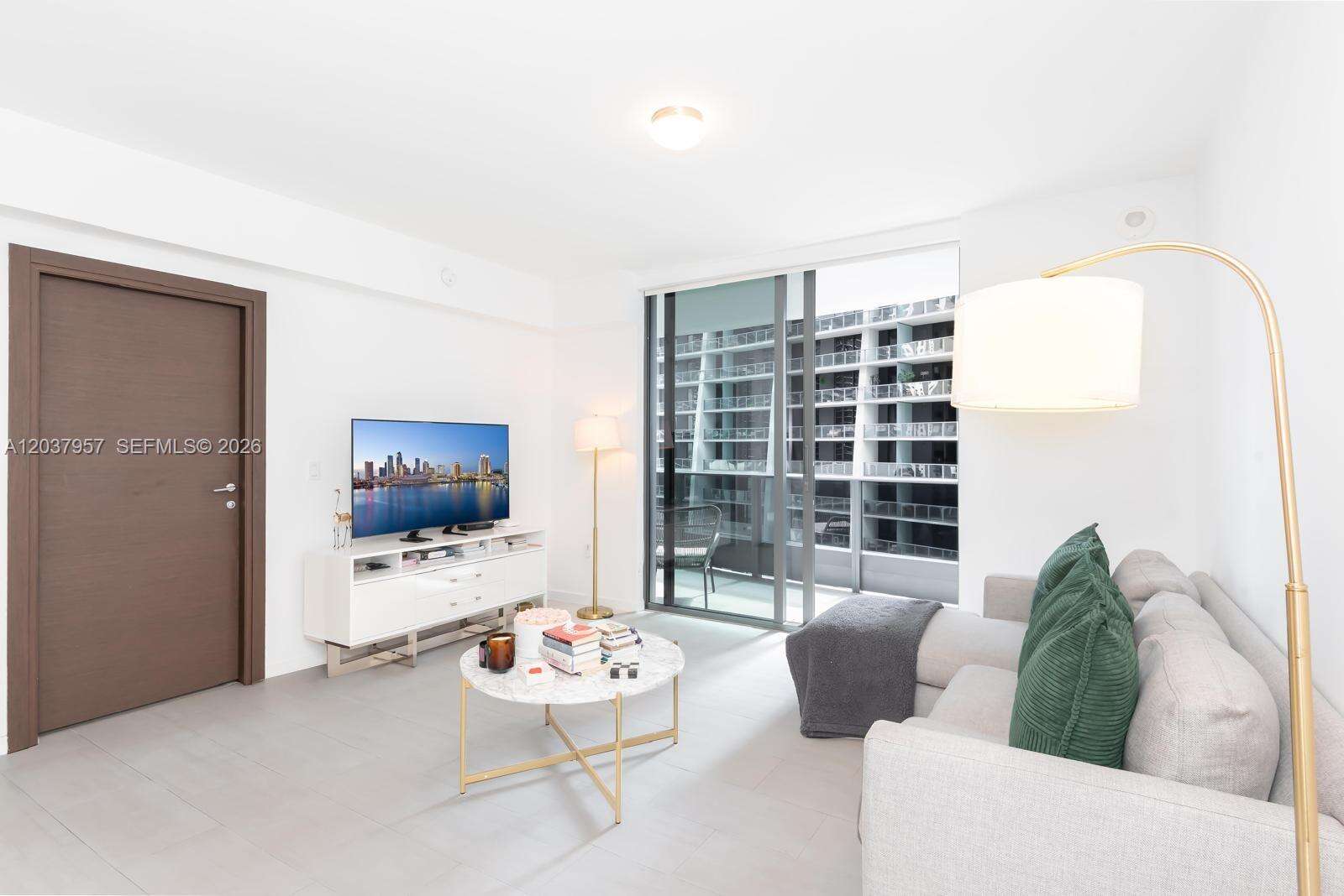Brickell Flatiron at 1000 Brickell Plz, Miami, FL 33131 - For Rent photo 9