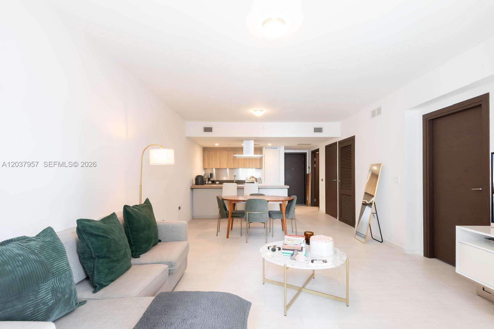 Brickell Flatiron at 1000 Brickell Plz, Miami, FL 33131 - For Rent photo 10