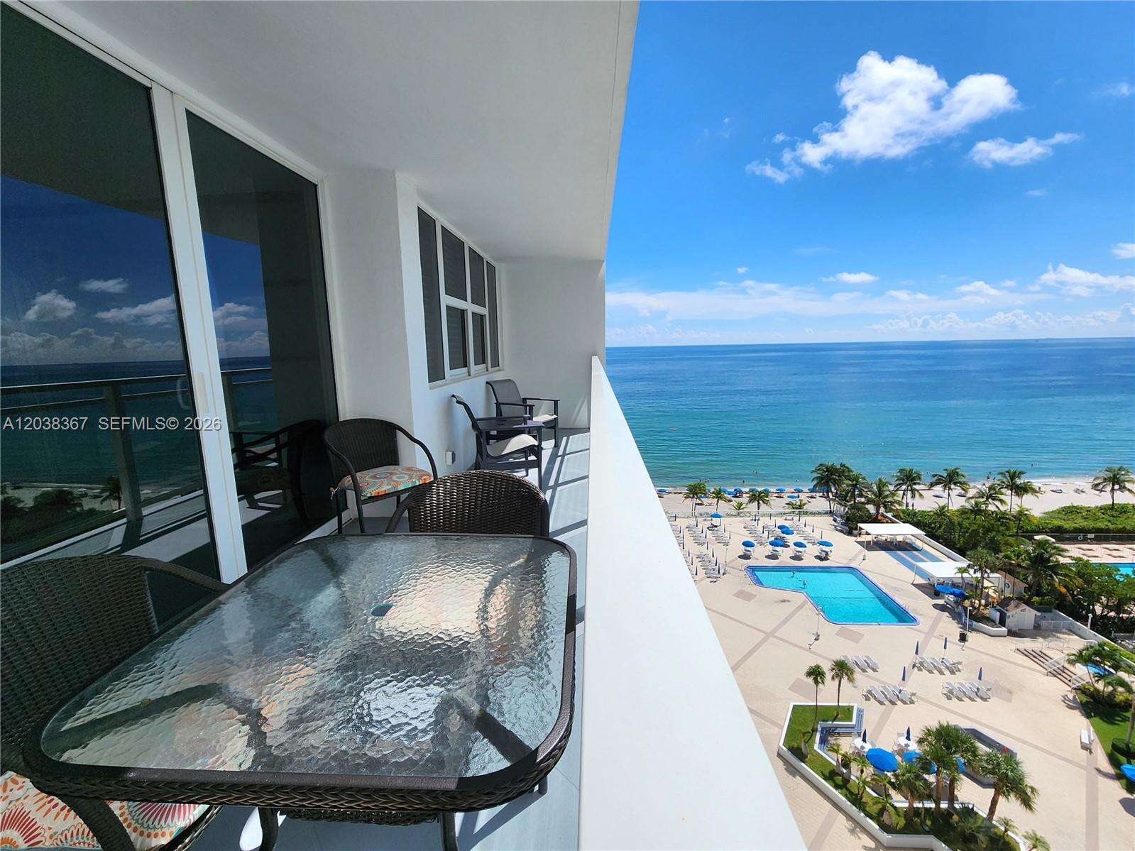 Parker Plaza at 2030 Ocean Dr, Hallandale Beach, FL 33009 - For Rent photo 2