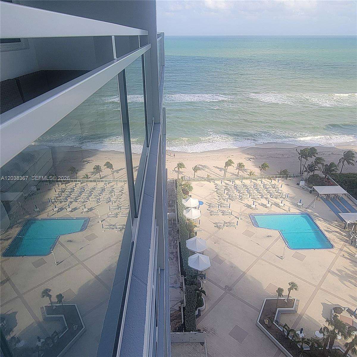 Parker Plaza at 2030 Ocean Dr, Hallandale Beach, FL 33009 - For Rent photo 19