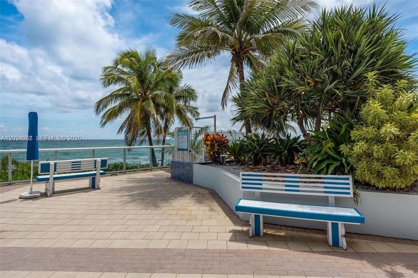 Parker Plaza at 2030 Ocean Dr, Hallandale Beach, FL 33009 - For Rent photo 36