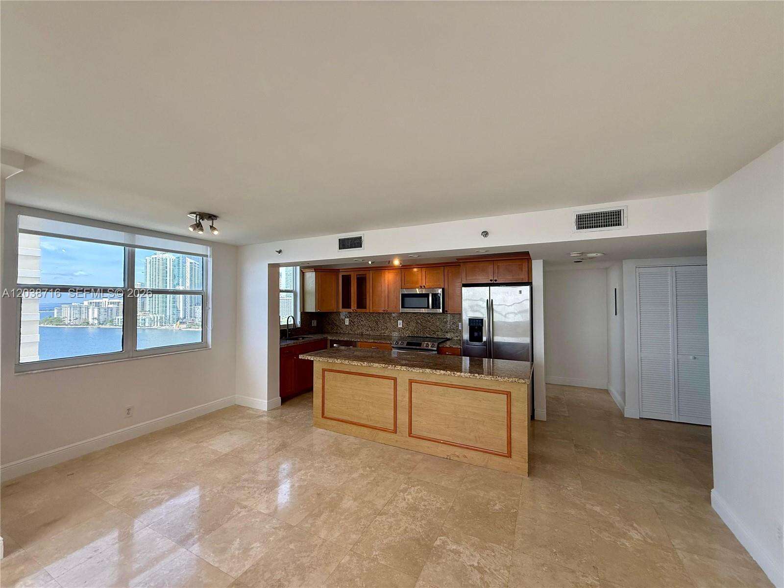 Isola at 770 Claughton Island Dr, Miami, FL 33131 - For Rent photo 5