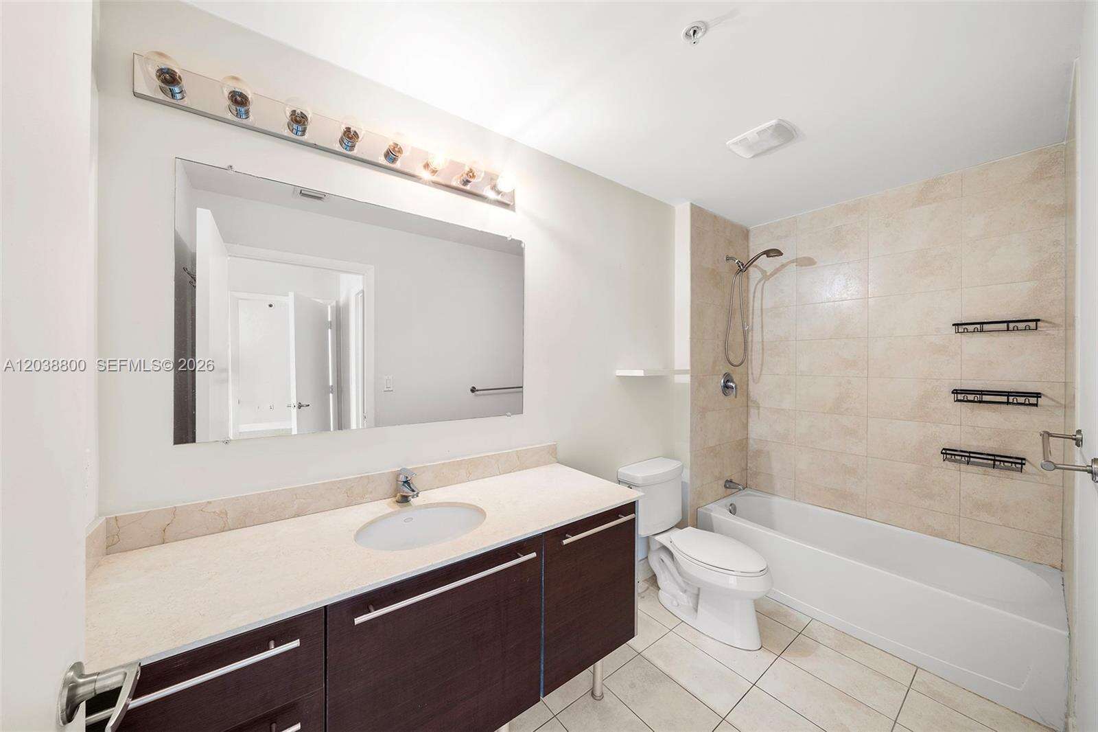 Quantum On The Bay at 1900 Bayshore Dr, Miami, FL 33132 - For Rent photo 14