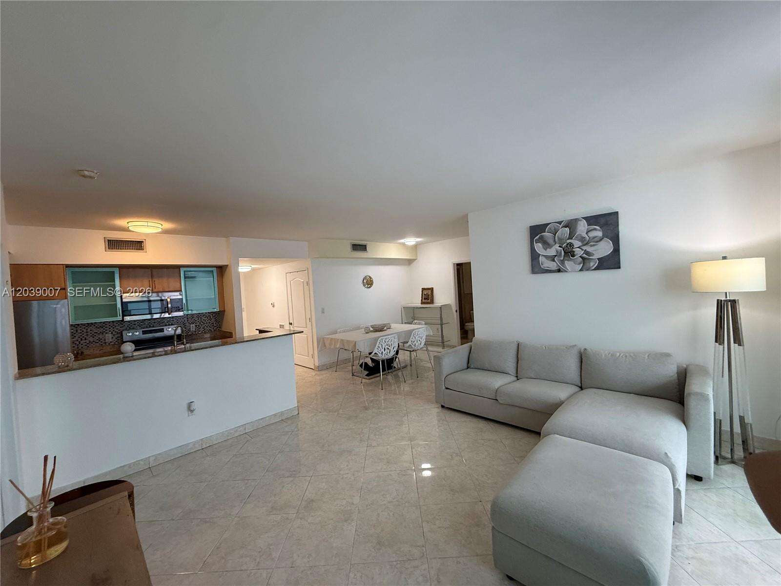 King David at 17555 Atlantic Blvd, Sunny Isles Beach, FL 33160 - For Rent photo 16