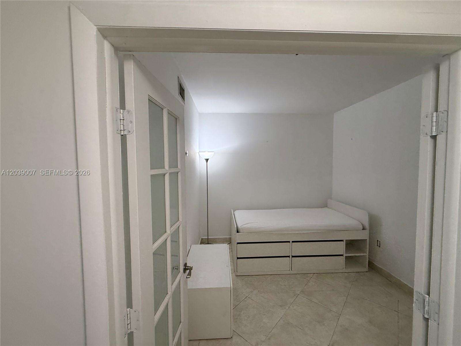 King David at 17555 Atlantic Blvd, Sunny Isles Beach, FL 33160 - For Rent photo 8