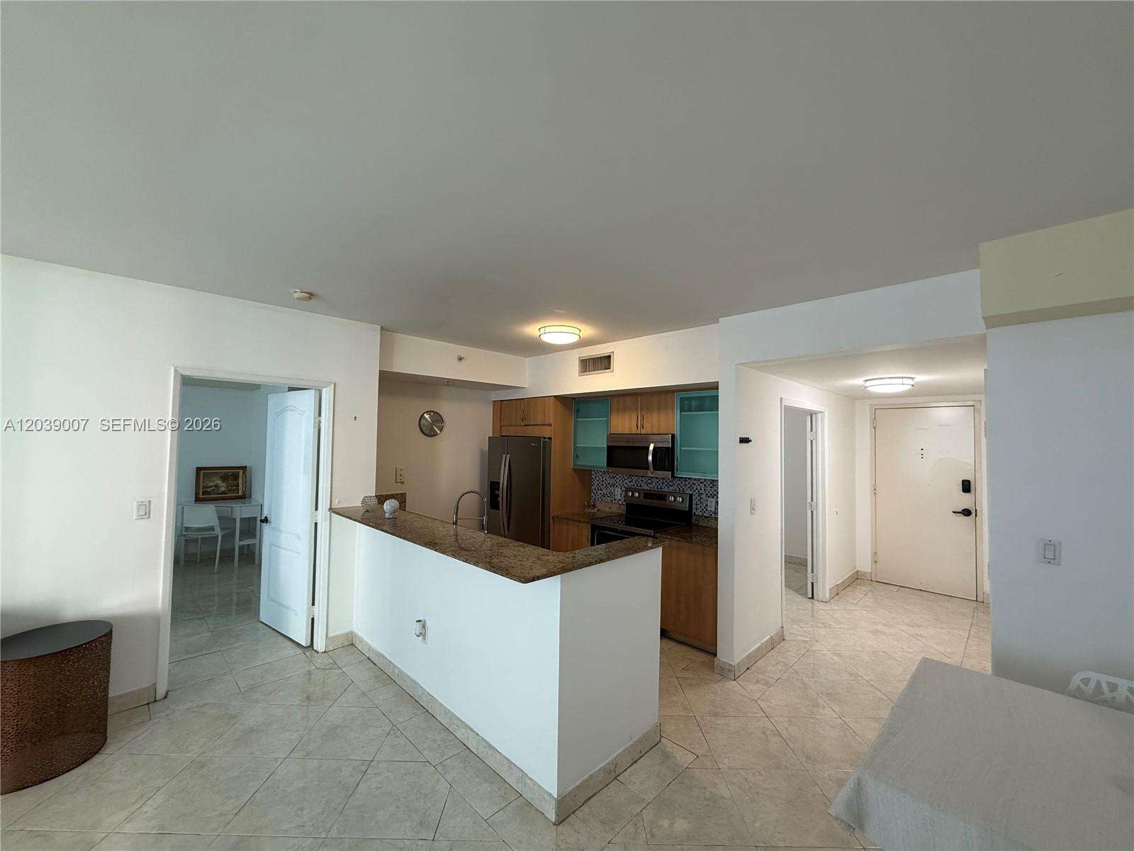King David at 17555 Atlantic Blvd, Sunny Isles Beach, FL 33160 - For Rent photo 10