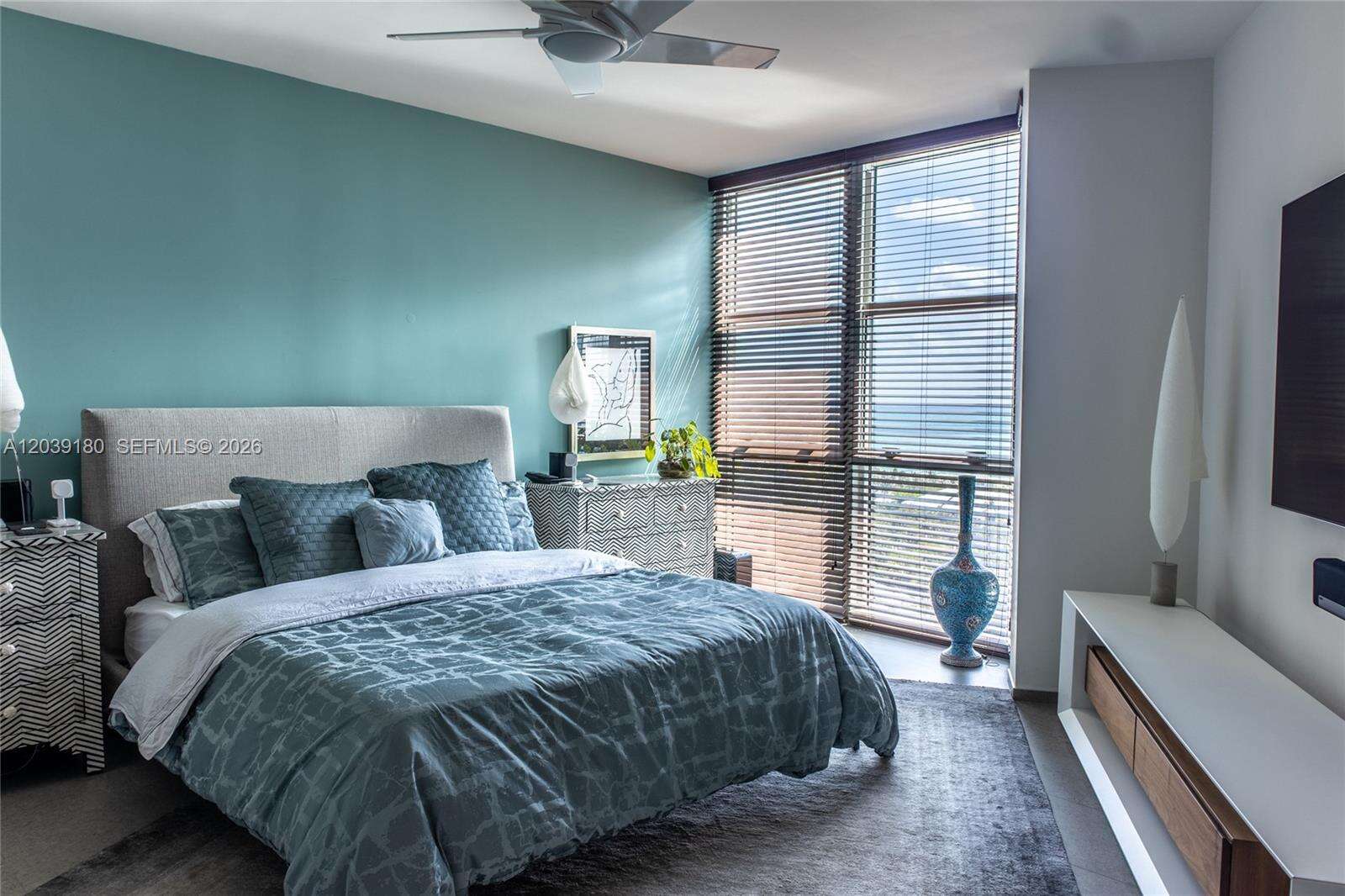 Portofino Tower at 300 Pointe Dr, Miami Beach, FL 33139 - For Rent photo 11