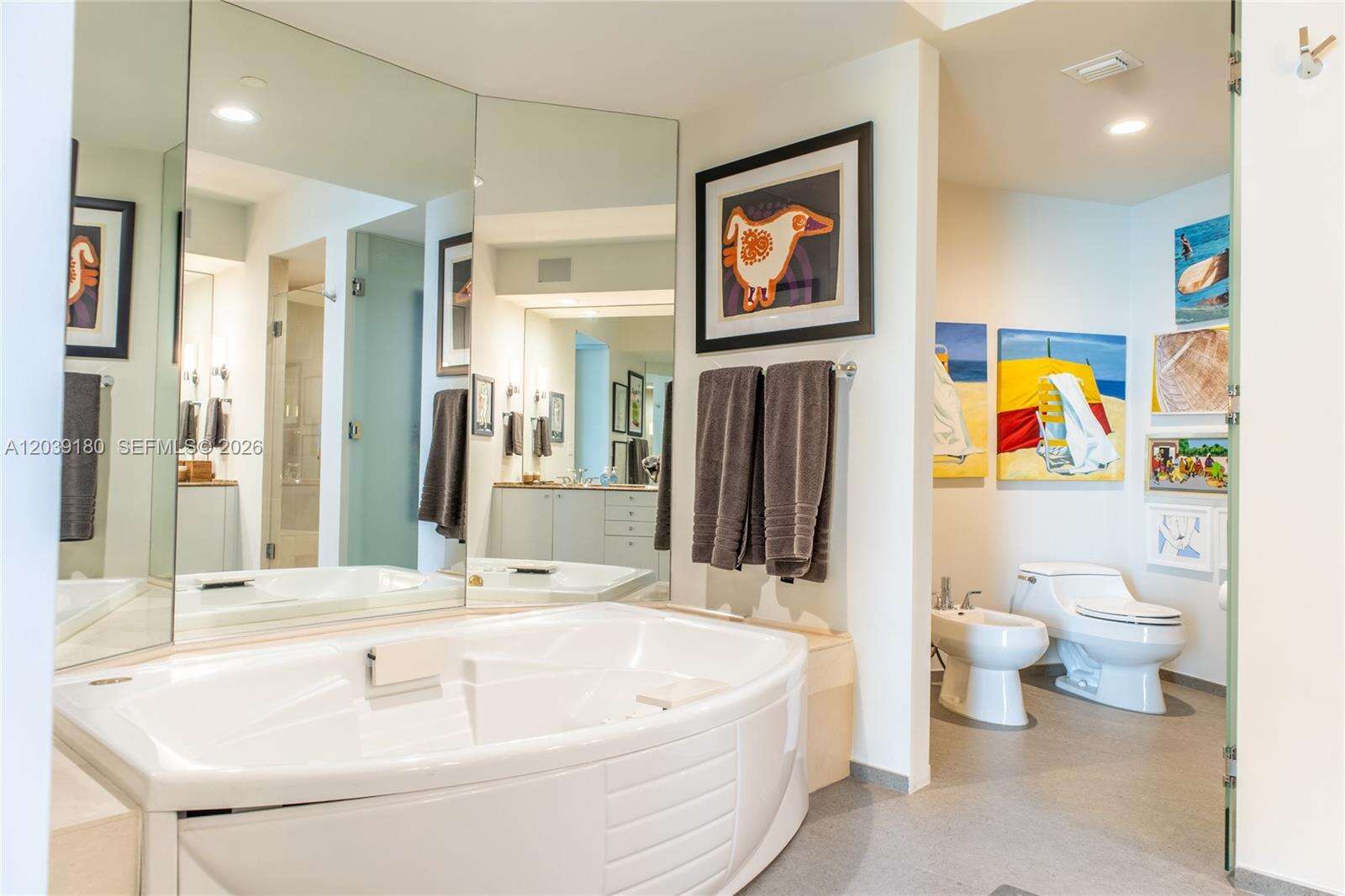 Portofino Tower at 300 Pointe Dr, Miami Beach, FL 33139 - For Rent photo 16