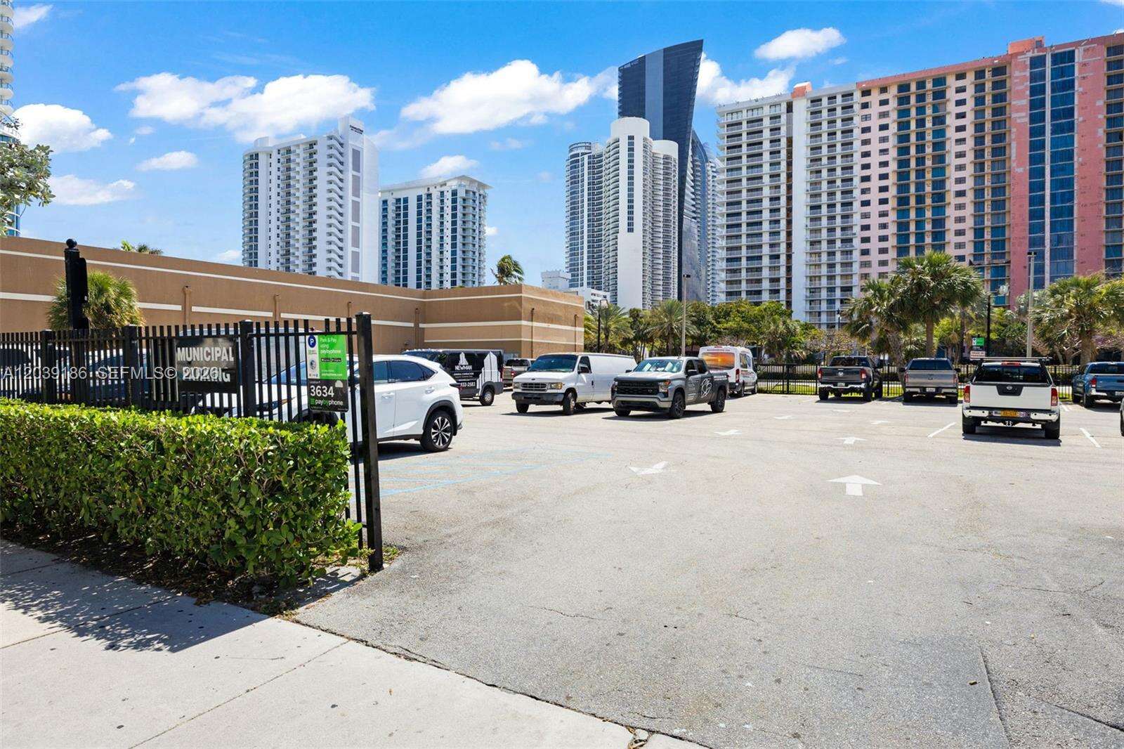 King David at 17555 Atlantic Blvd, Sunny Isles Beach, FL 33160 - For Rent photo 65