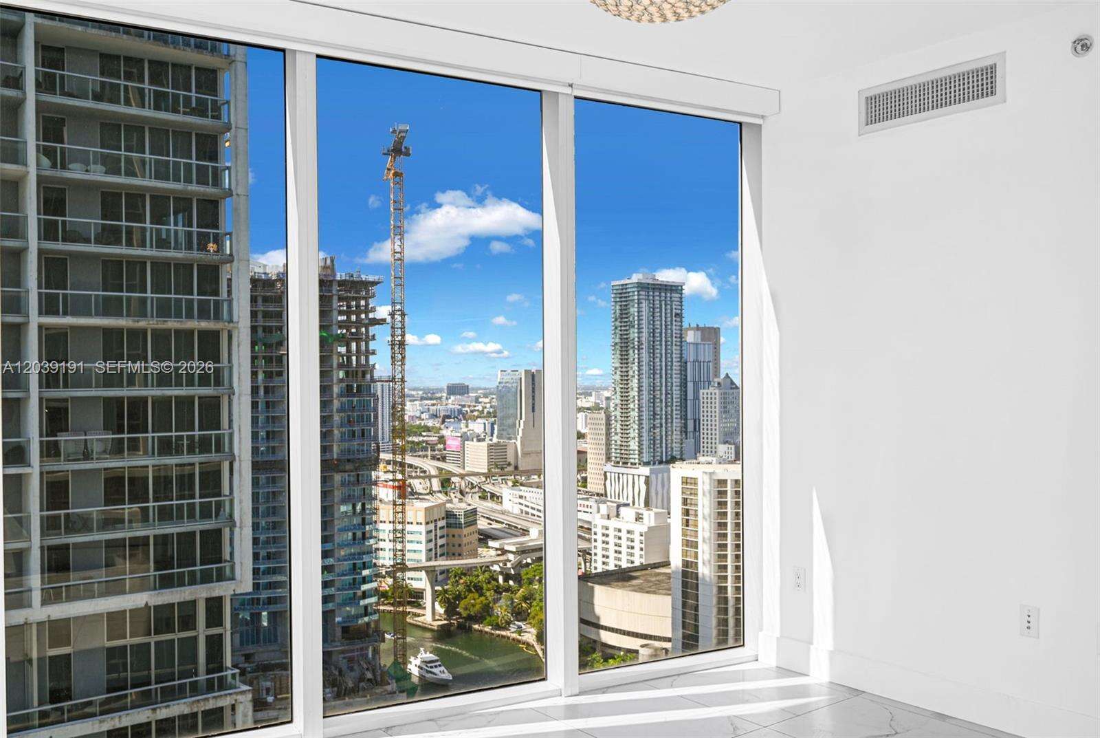Icon Brickell 1 at 475 Brickell Ave, Miami, FL 33131 - For Rent photo 14