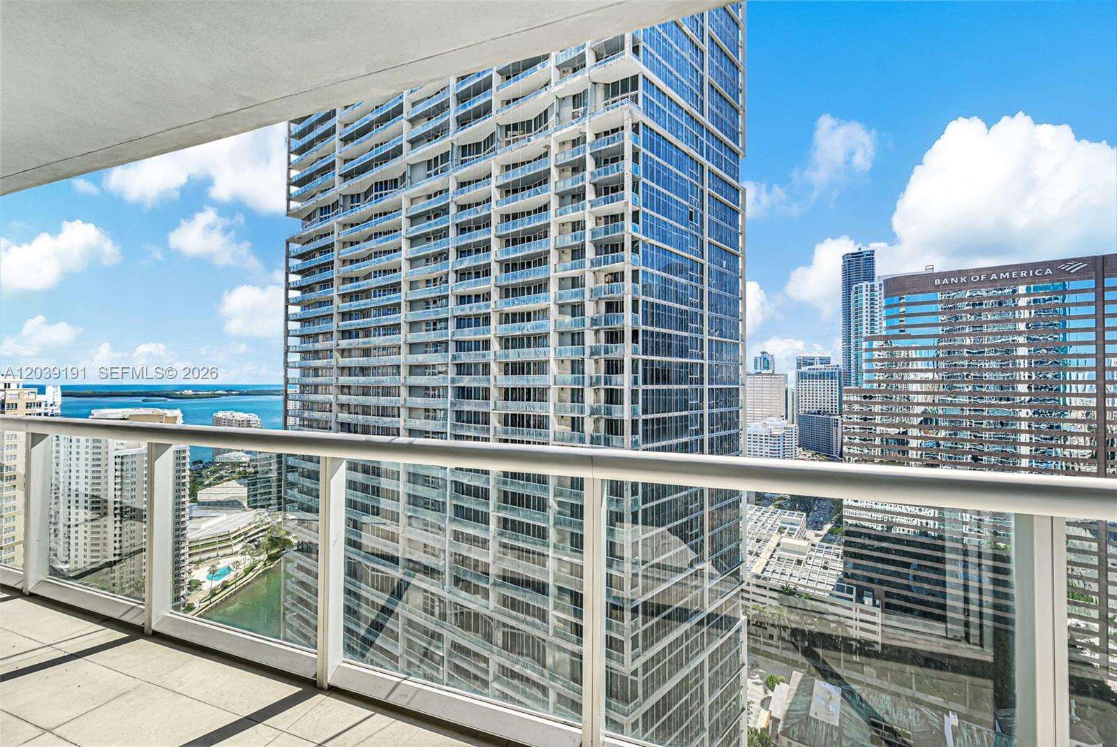 Icon Brickell 1 at 475 Brickell Ave, Miami, FL 33131 - For Rent photo 3