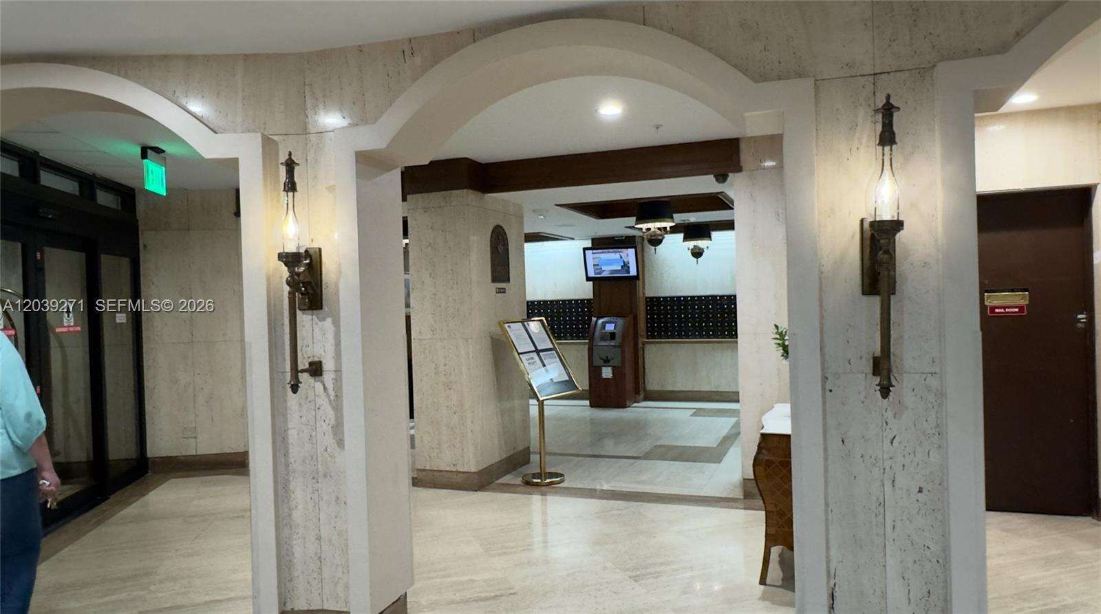 Maison Grande at 6039 Collins Ave, Miami Beach, FL 33140 - For Rent photo 15
