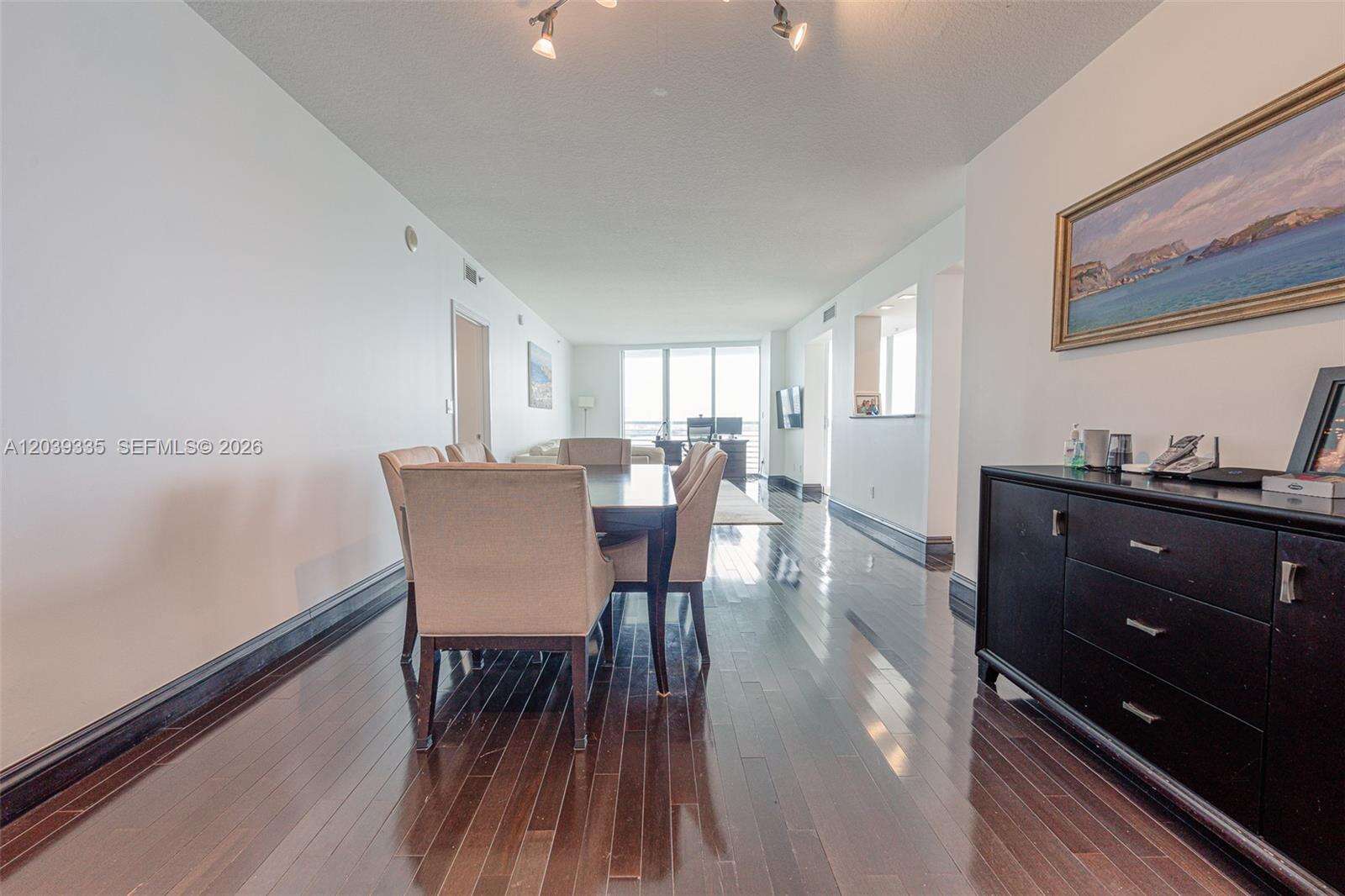One Miami East at 335 Biscayne Blvd, Miami, FL 33131 - For Rent photo 20