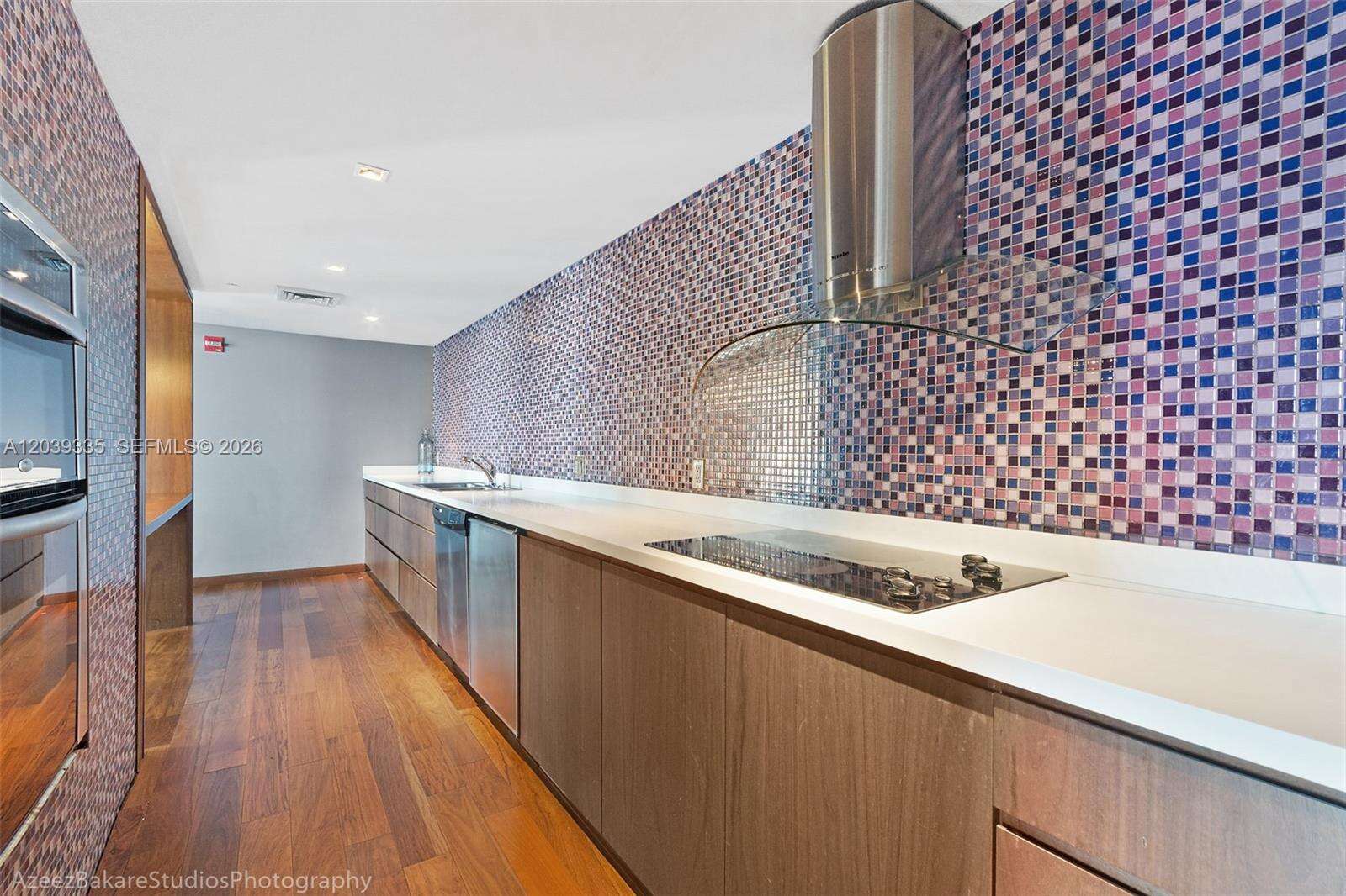 One Miami East at 335 Biscayne Blvd, Miami, FL 33131 - For Rent photo 49