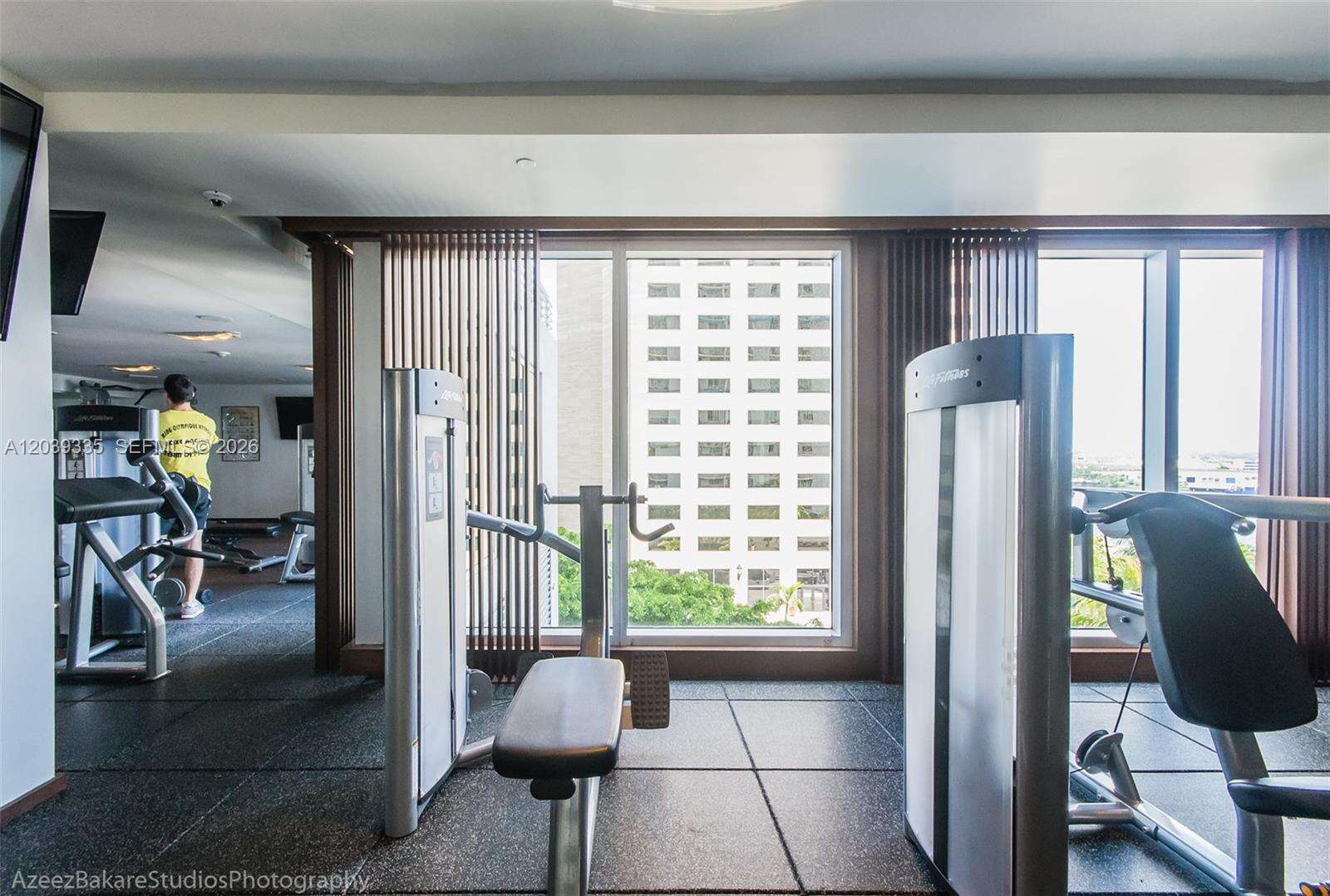 One Miami East at 335 Biscayne Blvd, Miami, FL 33131 - For Rent photo 58