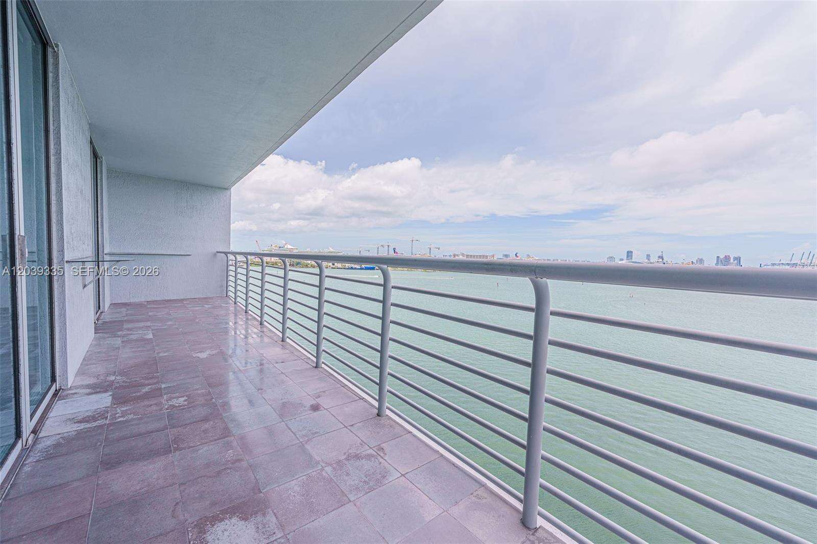 One Miami East at 335 Biscayne Blvd, Miami, FL 33131 - For Rent photo 7