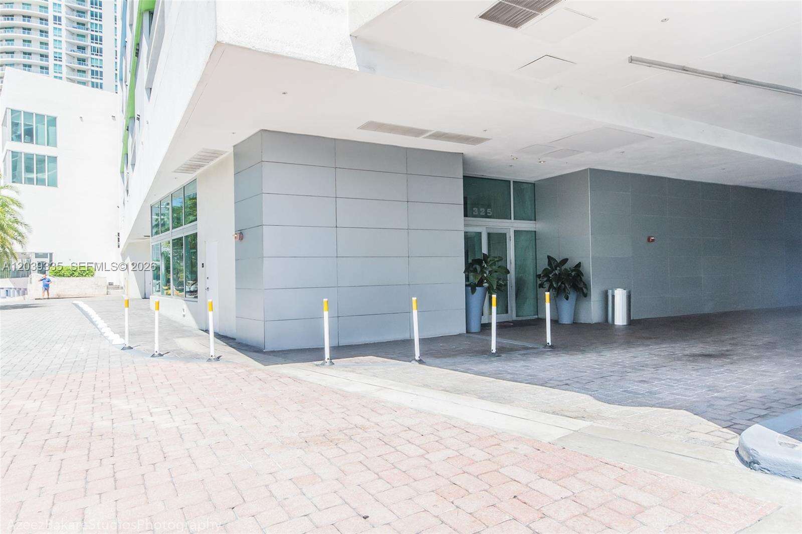 One Miami East at 335 Biscayne Blvd, Miami, FL 33131 - For Rent photo 64