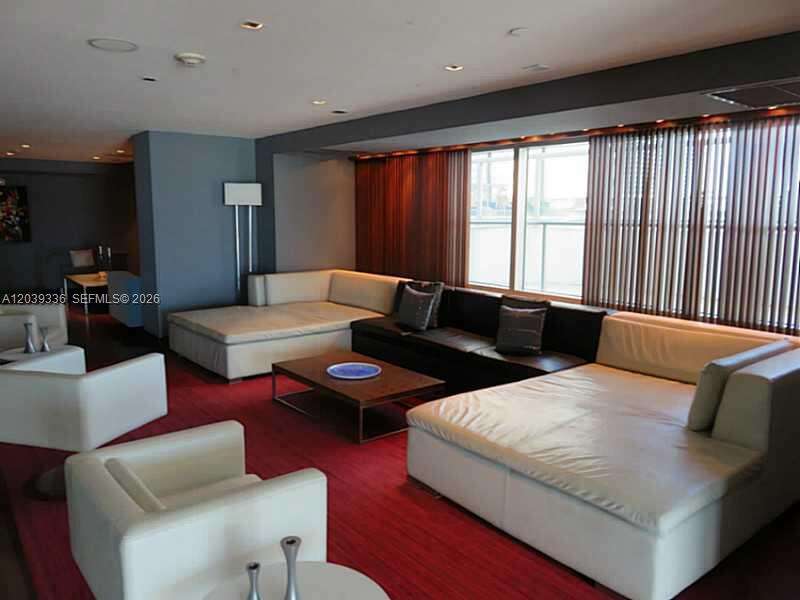 One Miami West at 325 Biscayne Blvd, Miami, FL 33131 - For Rent photo 31