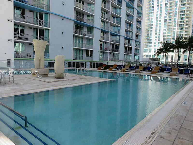 One Miami West at 325 Biscayne Blvd, Miami, FL 33131 - For Rent photo 35