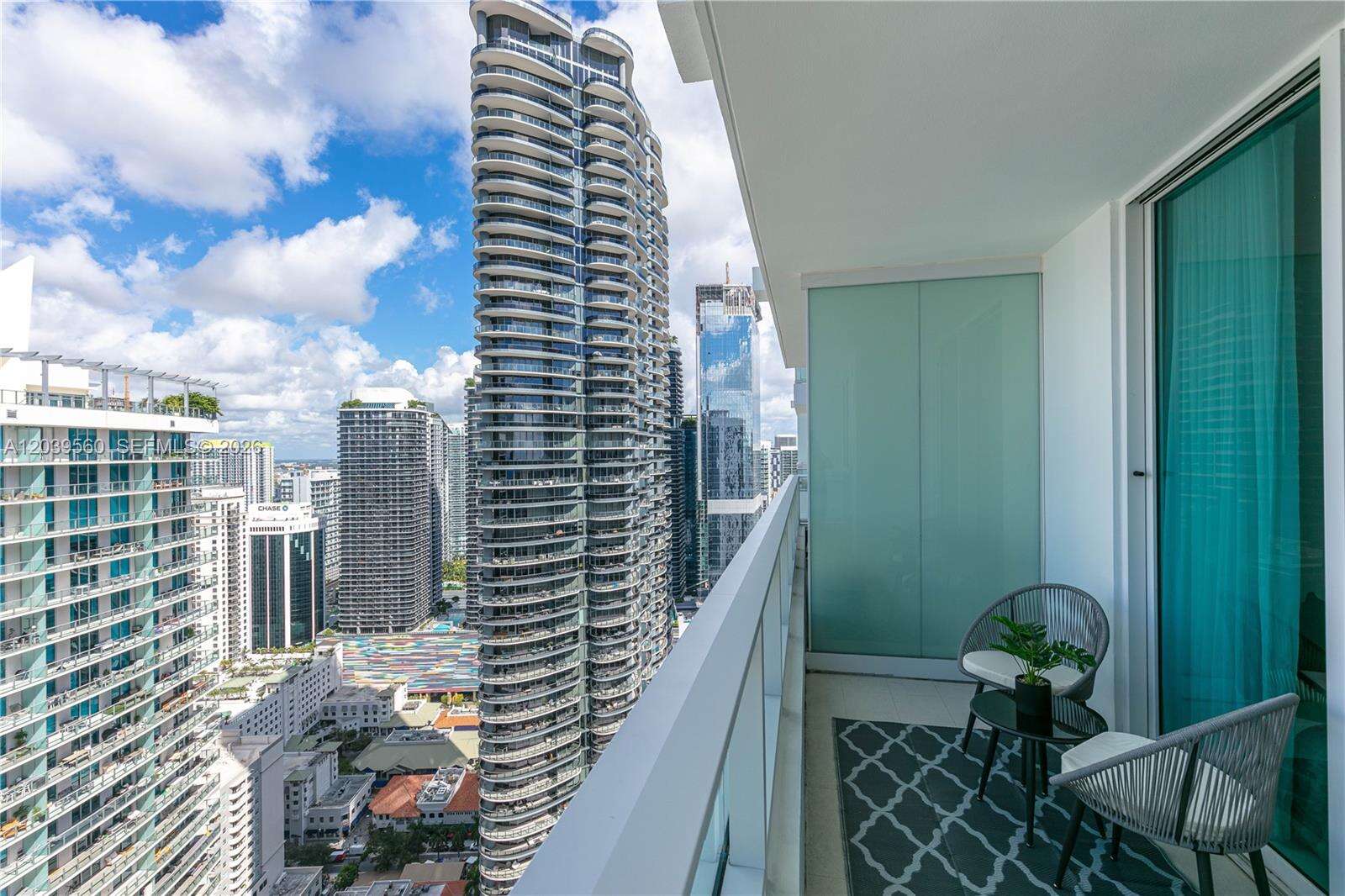 The Bond On Brickell at 1080 Brickell Ave, Miami, FL 33131 - For Rent photo 30