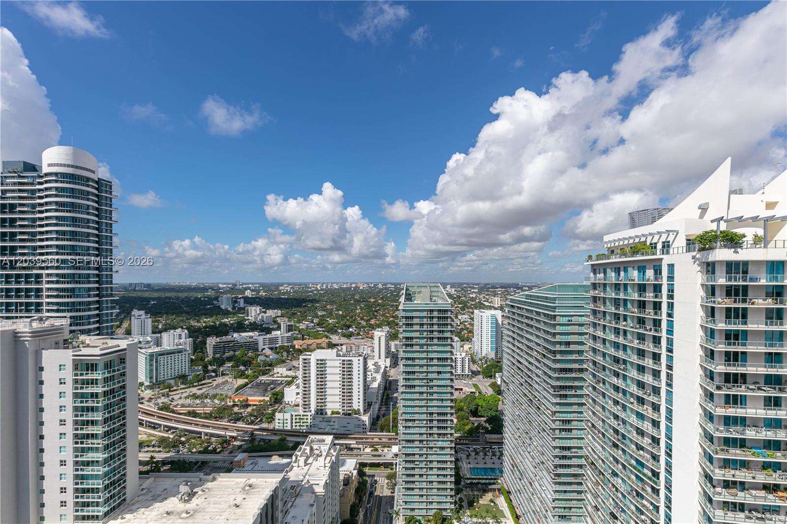 The Bond On Brickell at 1080 Brickell Ave, Miami, FL 33131 - For Rent photo 35
