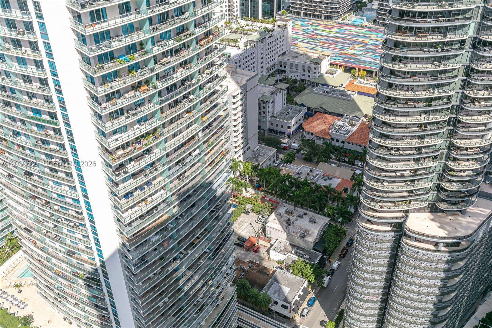 The Bond On Brickell at 1080 Brickell Ave, Miami, FL 33131 - For Rent photo 37