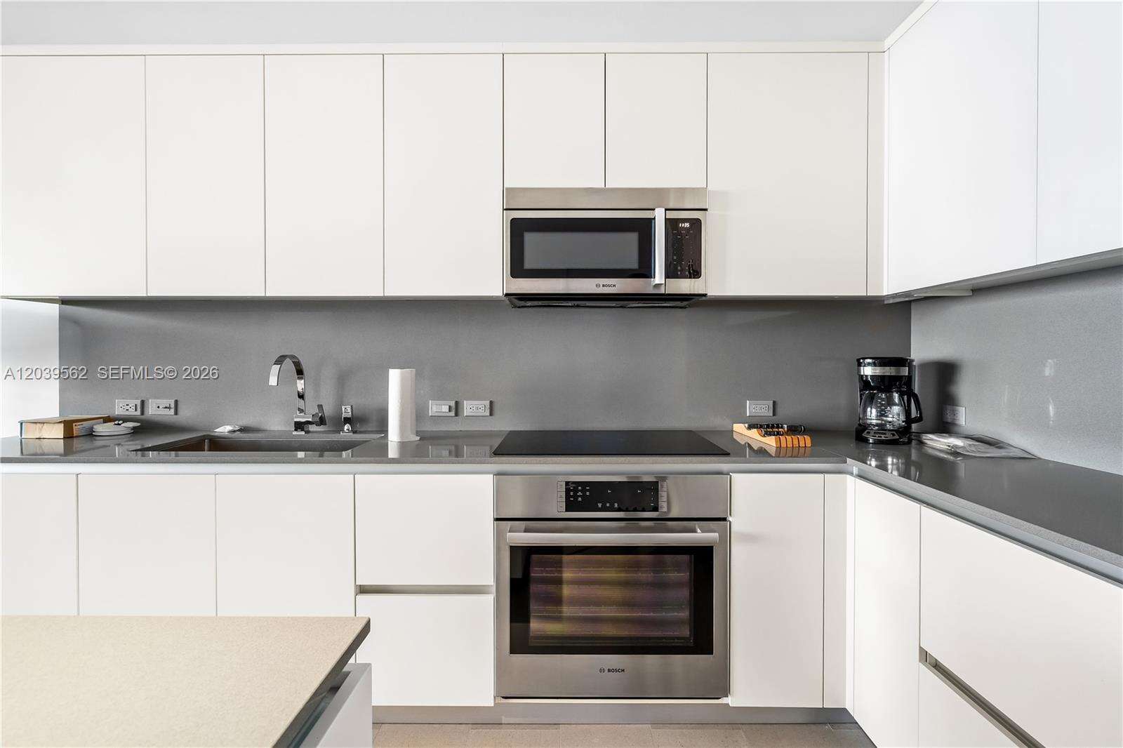 Rise Brickell at 88 7 St, Miami, FL 33130 - For Rent photo 2