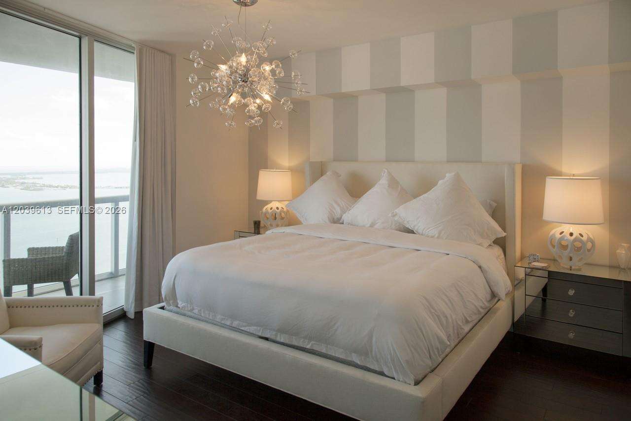 Icon Brickell 1 at 465 Brickell Ave, Miami, FL 33131 - For Rent photo 3