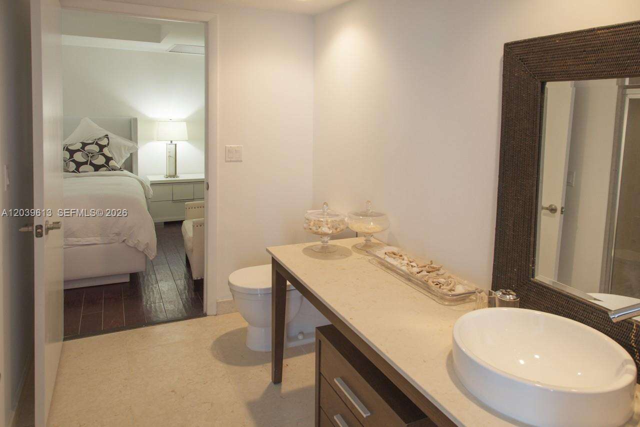 Icon Brickell 1 at 465 Brickell Ave, Miami, FL 33131 - For Rent photo 10