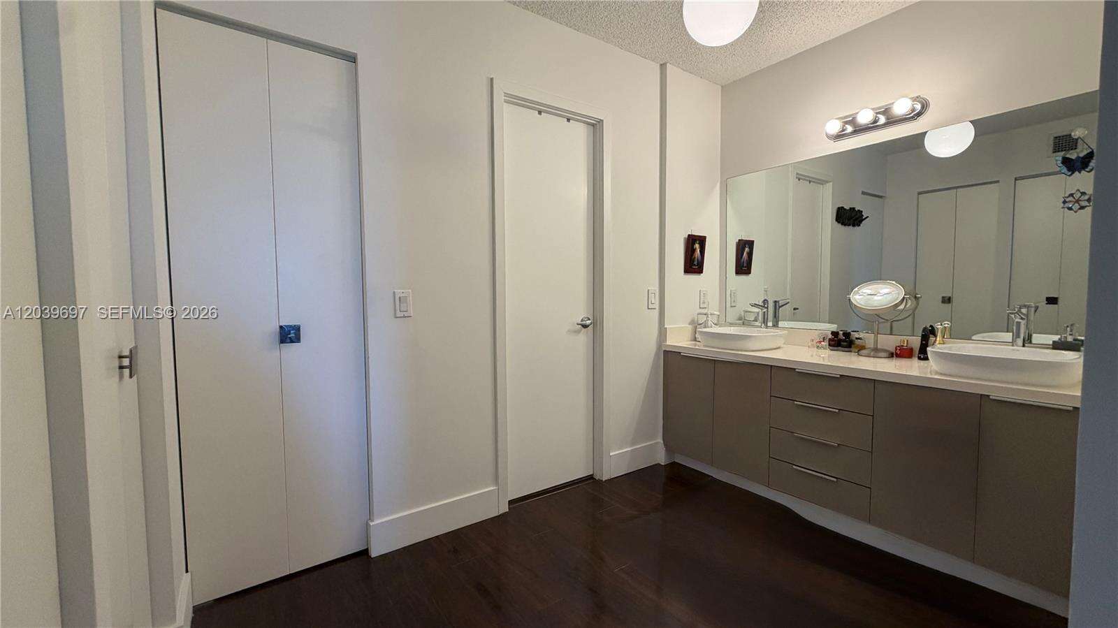 Flamenco Tower 1 at 3701 Country Club Dr, Aventura, FL 33180 - For Rent photo 18